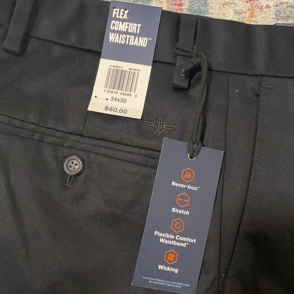 Classic fit flex comfort waistband Dockers pants - Picture 5 of 8